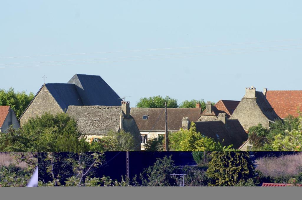 Chambres D'Hotes L'Oustralac La Chapelle-Aubareil Esterno foto